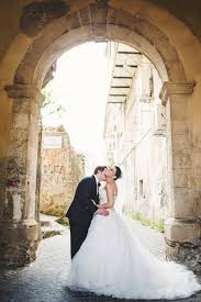 Our photography staff is composed of 15 photographers from tuscany, amalfi coast, venice, rome, florence, capri and lake's area. Packaged Italian Destination Wedding Tuscany Wedding Planner Italy Wedding Photographer All Inclusive Italian Wedding Izzy Hudgins Photography6 Izzy Co Photography