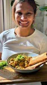 Good morning members of this awesome group. Replicated Sid Khullar admin  video of no oil egg bhurjee. It's really awesome and creamy. Thanks Sid  Khullar for the video. The other day you