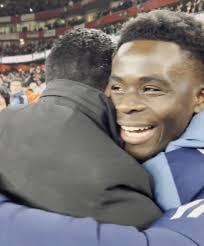 Bukayo Saka embracing Mikel Arteta after Arsenal made it to their first  final in six years. I love this team. ❤️