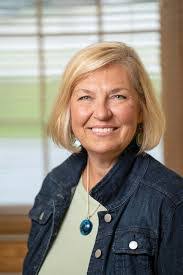 Tammy Lapointe's Instagram, Twitter & Facebook