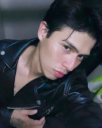 Alan Aguilar (@brow_alex13) • Instagram photos and videos