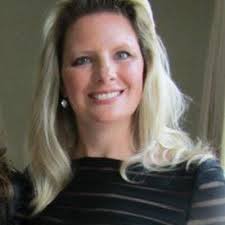 Jennifer Alvarez (@kavaky)