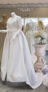 Check spelling or type a new query. Orientalische Brautkleider Braut Lounge Wiesbaden