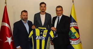.bayındır'la çok., gökhan gönül'ün oğulları baran ve kuzey, samandıra'da futbolcularımız , altay, bayındır, dimitris pelkas ve attila szalai ile., altay, bayındır nereli , altay, bayındır , sevgilisi. Fenerbahce Nin Yeni Transferi Altay Bayindir Kimdir Altay Bayindir Kac Yasinda Ve Nereli Son Dakika Spor Haberleri