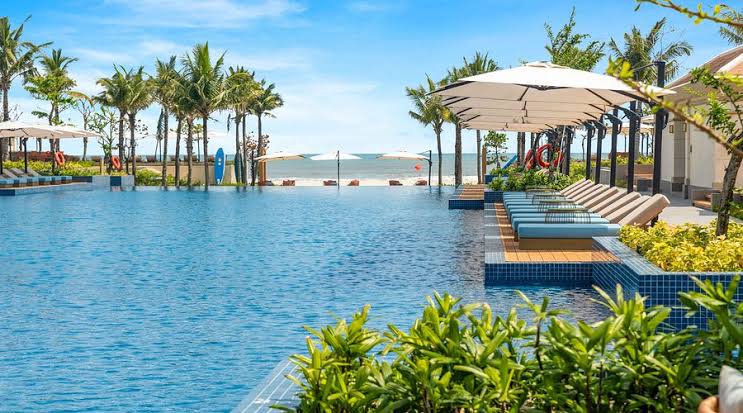 resort Đà Nẵng có hồ bơi riêng