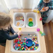 Tara The Littles Learn The Littles Learn Pom Pom Play The Simplest And Quickest Setup In O Sensory Activities Toddlers Kids Playing Toddler Sensory Bins