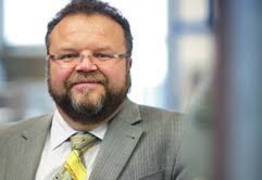 Annual Report 2015/16