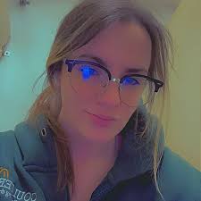 Kirsten Yoder's Instagram, Twitter & Facebook