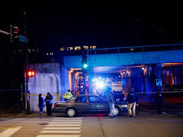 On thursday when they attempted to prevent him from getting on the expressway. Chicago Police Officers Hit And Killed By Train While Chasing Shooting Suspect The Independent The Independent