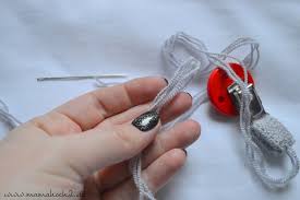 Wichtig ist zudem, gleichmäßige perlen zu verwenden. Hakelanleitung Nuckelkette Hakeln Mamahoch2