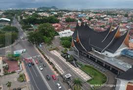 Nearest city hall mrt (ns25 / ew13) is 3 mins away. Jika Psbb Sumbar Disetujui Masuk Kota Padang Harus Ber Ktp Padang
