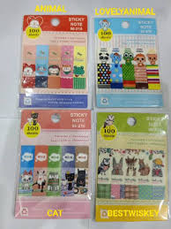 Buat sendiri bisa kok, nih aku kasih cara membuat pembatas buku(page corner) unik, lucu, dan gampaaaang (^o^) peralatan yang dibutuhkan : Pembatas Buku Plastik Karakter Stick Notes Memory Book Karakter Pembatas Buku Lucu Shopee Indonesia