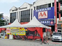 Kelana jaya medical centre (kjmc) is a private specialist hospital owned and managed by tdm berhad, a public listed company. Aa Pharmacy It S Happening Now Aa Pharmacy Shah Alam Facebook