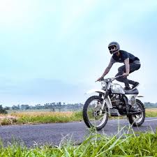 Scopri ricette, idee per la casa, consigli di stile e altre idee da provare. Pria Naik Tril Pria Naik Tril Hukum Wanita Naik Motor Laki Konsultasi Sumanto Di Atas Trail Dalam Sebuah Event