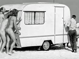 FKK-Kultur in der DDR: Nackt am Strand | NDR.de - Geschichte - Chronologie
