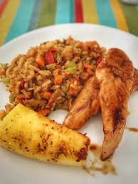 Esta receta te enseña a preparar un arroz chino con sabor auténtico de restaurante oriental. Arroz Frito Chino Y Pollo Teriyaki Recetas De Pill