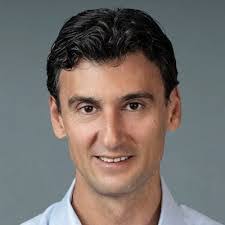 Ariane Thomas's Instagram, Twitter & Facebook