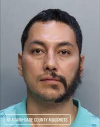 Damon Croy's Instagram, Twitter & Facebook