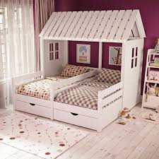 Pin Von Doerksen Auf Kinderzimmer In 2020 Kinderschlafzimmer Kinder Zimmer Madchen
