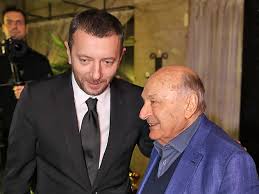 Фильмография, фото, интересные факты из жизни и многое другое на кинопоиске. Premera Filma Yumorist Mihail Zhvaneckij Foto Ekspress Gazety