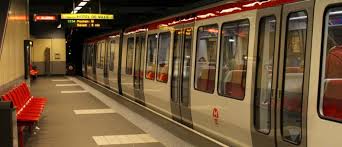See more of lyon d'hier a aujourd'hui on facebook. Lyon Un Jeune Homme Poignarde A Mort Par Deux Individus En Situation Irreguliere Dans Le Metro Ils Lui Ont Porte Des Coups De Couteau Et L Ont Frappe Avec Des Tessons De