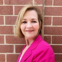 Suzanne Bateman's Instagram, Twitter & Facebook