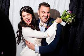 Longer rentals will command a higher price. Photo Booth Rental Complete Weddings Events Best Prices