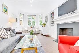 Londra Chelsea Bilocale Posto Al Primo Piano Di Pittoresca Palazzina D Epoca In Chelsea La Camera Da Letto Matrimoniale Appartamento Letto Matrimoniale