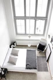This room could have gone the more conventional black and white route. Minimalist Modern Gray And White Bedroom Horitahomes Com