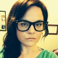 Kelly Canton's Instagram, Twitter & Facebook