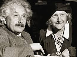 Seis claves para (intentar) comprender la teoría de la relatividad de  Einstein