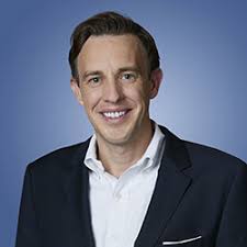 Experience Kissimmee CEO And Leadership: Executives and Demographics