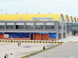 Ltt is managed by the central railway. Woman Gang Raped By Three Men At Lokmanya Tilak Terminus In Mumbai S Kurla For Two Days Crime News