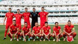 Compare rotas de atqasuk para país de gales abaixo. A Fotografia Do Pais De Gales Que Esta A Fazer Furor Nas Redes Sociais Euro 2020 Jornal Record