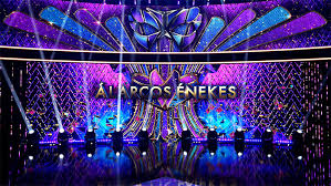Álarcos énekes is a hungarian reality singing competition television series based on the masked singer franchise that originated from the south korean version of the show king of mask singer. Hogyan Orzik Es Rejtegetik A Szereploket Az Alarcos Enekes Forgatasan Exkluziv Beszamolo Sorozatwiki