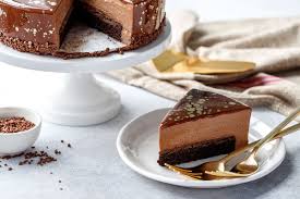 nutella brownie mousse cake with milk
