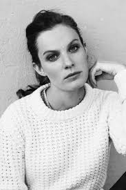 Easy" Swipe Right (TV Episode 2019)