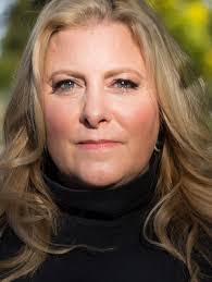 Jenny Forrester's Instagram, Twitter & Facebook