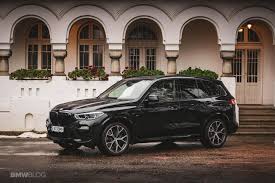 Dynamic engineering · dominating performance · legendary design Test Drive Bmw X5 M50d Final Edition Saying Goodbye