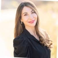 Eric Hing's Instagram, Twitter & Facebook