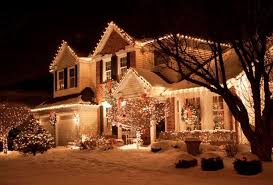 Here Is A List Of The Top 10 Christmas Decoration Stores And Markets I Christmas Decorations For The Home Christmas Light Installation Christmas Lights Outside