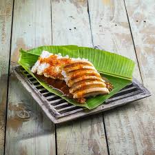 Es kelapa muda adalah minuman segar yang terbuat dari daging kelapa dan air kelapa yang sangat nikmat diminum ketika cuaca panas. Serba Manis 11 Jajanan Jadul Ini Buat Nostalgia Masa Kecilmu