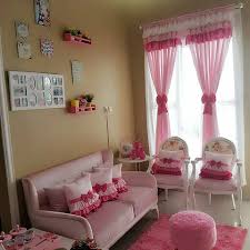 Inilah Pilihan Sofa Yang Tepat Untuk Rumah Minimalis Tampil Lebih Elegan Dan Nyaman Untuk Keluarga Homeshabby Com Design Home Plans Home Decorating And Interior Design Bicara soal furniture, sofa modern atau minimalis pasti menjadi salah satu topik utama. inilah pilihan sofa yang tepat untuk