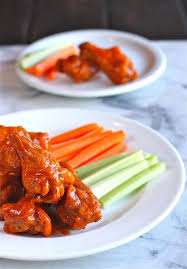 Classic Hot Wings The Best The Hopeless Housewife1 Jpg 650 935 Pixels Hot Wing Recipe Chicken Wing Recipes Food