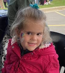 Eileen Lemke's Instagram, Twitter & Facebook