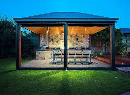 These outdoor kitchen plans will show you how to custom build an outdoor kitchen that will fit perfectly into the angles and curves of an existing deck. Designing The Perfect Outdoor Kitchen