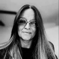 Justin Kiker's Instagram, Twitter & Facebook