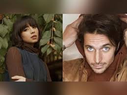 Lucas bravo's dad is daniel bravo, a french former professional football player. Emily In Paris Actor Lucas Bravo Responds To Glaiza De Castro S Dm Gma Entertainment