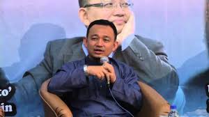 Rupanya dr maszlee malik belajar hidup berdikari sejak usia tahun 13 tahun sungguh motivasi kisah hidupnya keluarga dr maszlee malik biodata ringkas menteri pendidikan malaysia yang baharu iluminasi latar belakang menteri pendidikan malaysia yang baru patutlah tun m pilih dr maszlee Dr Maszlee Malik Biodata Ringkas Menteri Pendidikan Malaysia Yang Baharu Iluminasi