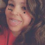 Veronica Messick's Instagram, Twitter & Facebook